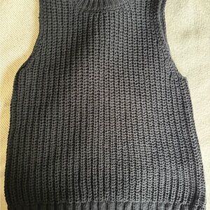 Abercrombie & Fitch black Knit Sweater Vest
